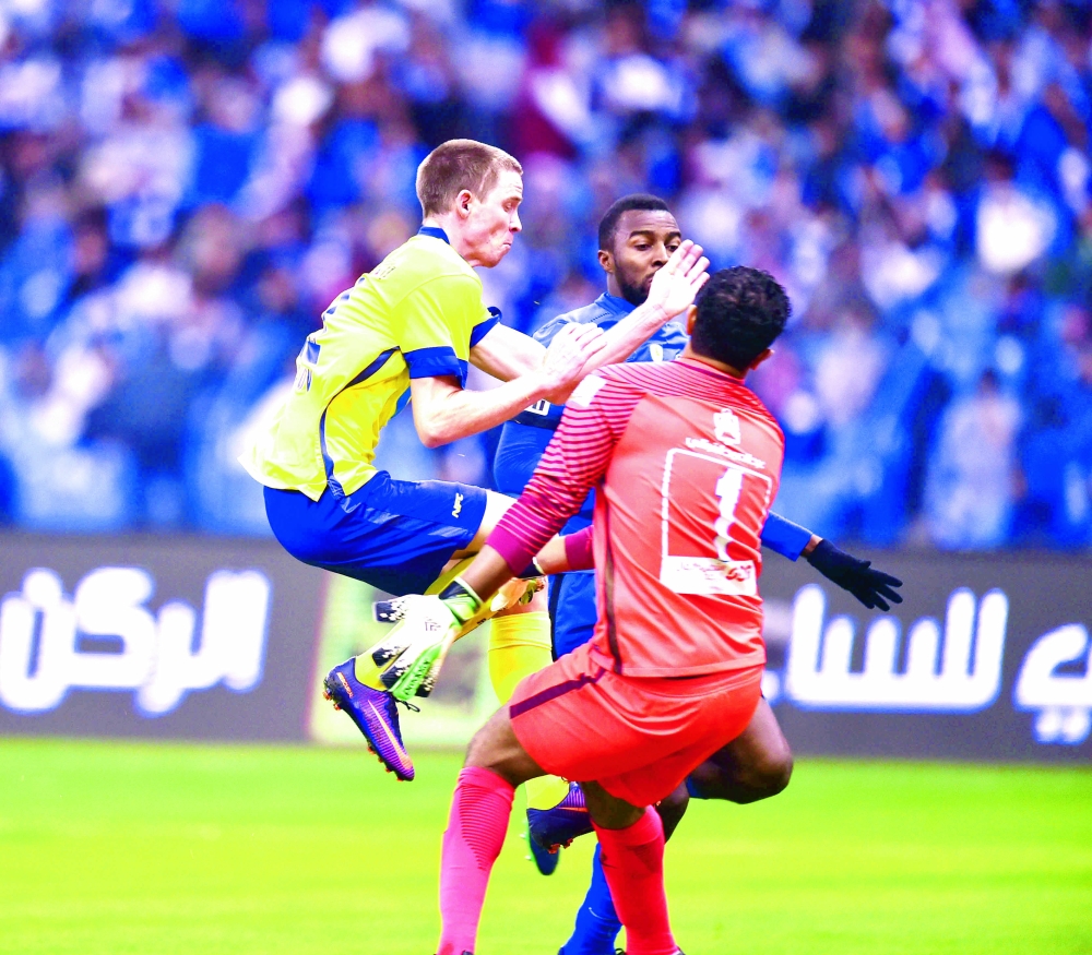 الهلال والنصر يلتقيان الليلة في مواجهة نارية.
(تصوير: عبدالعزيز السلامة)