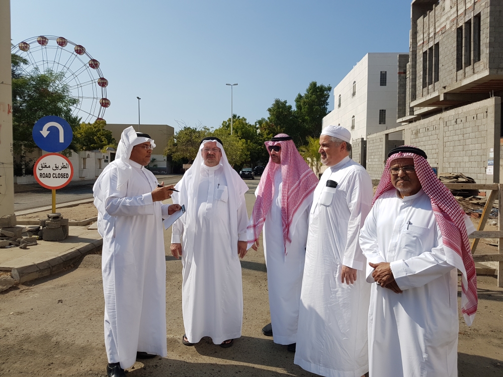 المواطنون يتحدثون لـ«عكاظ».