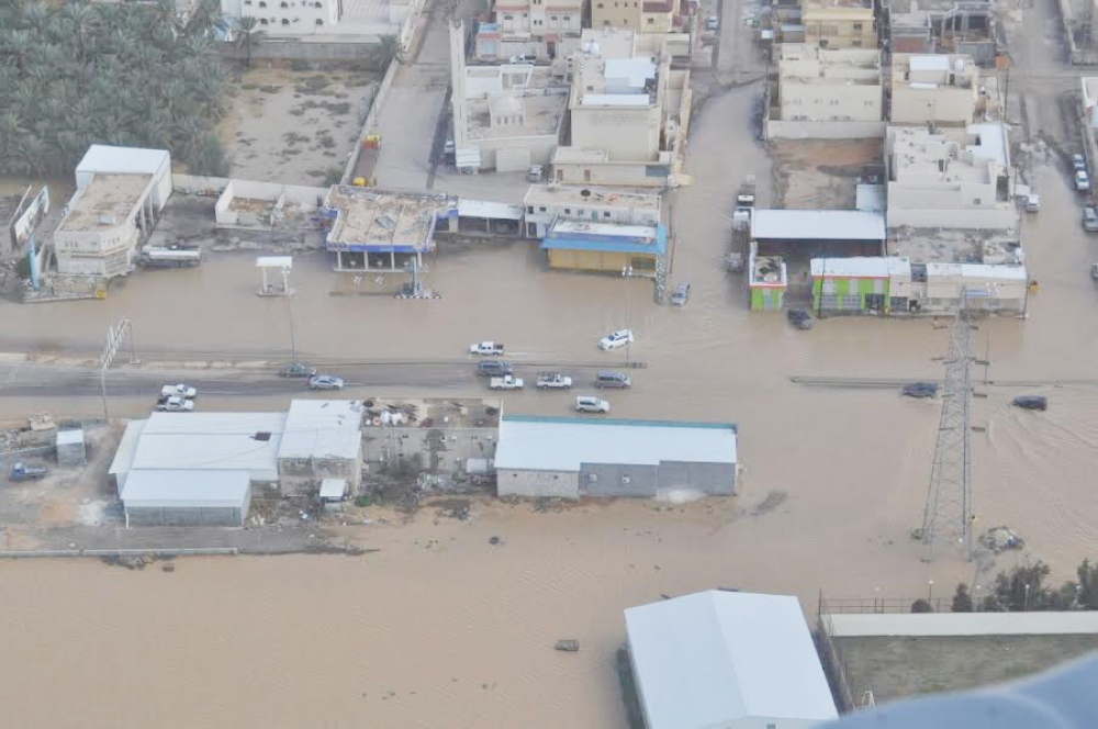 



صورة جوية للدلم التقطتها عدسة طيران الأمن العام أمس (الجمعة). 