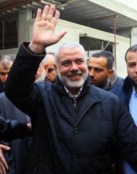 (FILES) This file photo taken on January 27, 2017 shows Hamas leader Ismail Haniya greeting supporters upon his return to Gaza City, after performing the Hajj pilgrimage. Ismail Haniya was elected as the new head of Hamas on May 6, 2017, the Hamas news agency announced. / AFP / MOHAMMED ABED
