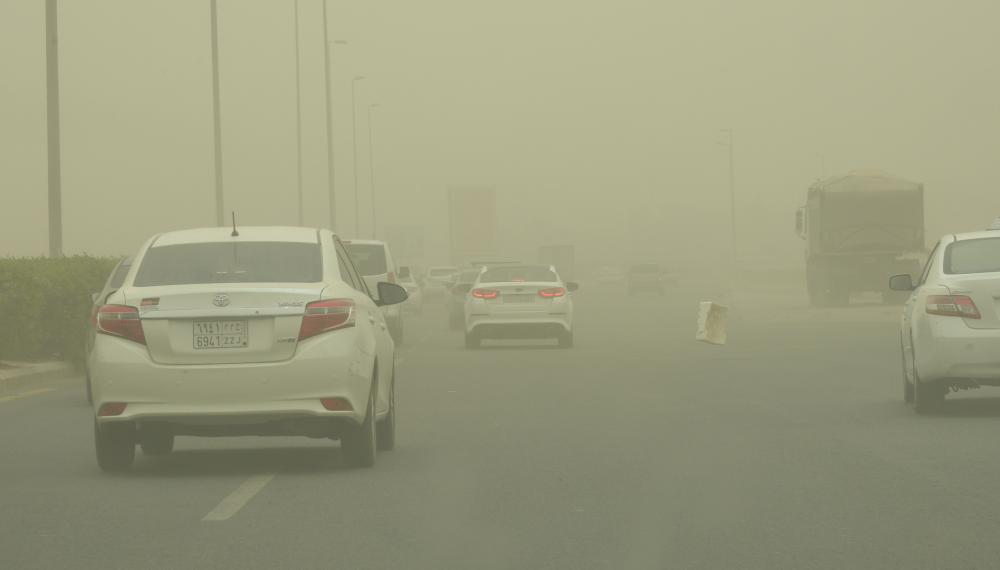 



صورة ارشفية للغبار في جدة.     (تصوير: موسى الأحمري)