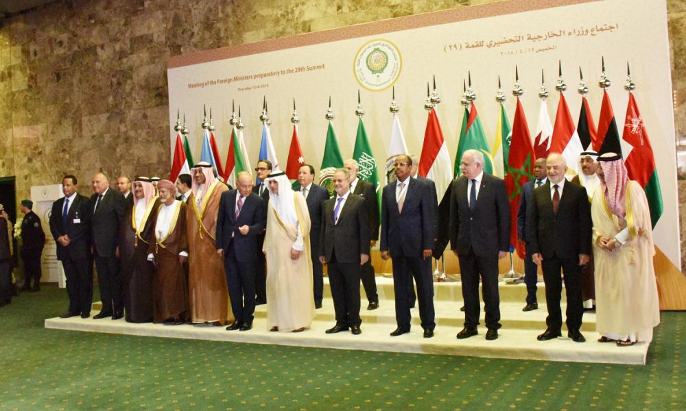 



وزراء خارجية الدول العربية في صورة تذكارية. (تصوير: ماجد الدوسري)