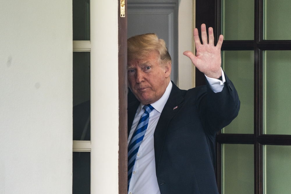 epa06742322 US President Donald J. Trump sees off President of the Republic of Uzbekistan Shavkat Mirziyoyev (not pictured) outside the West Wing of the White House in Washington, DC, USA 16 May 2018. Earlier in the day, North Korea threatened to cancel their summit with President Trump due to the President's demands that they unilaterally abandon their nuclear program.  EPA/JIM LO SCALZO