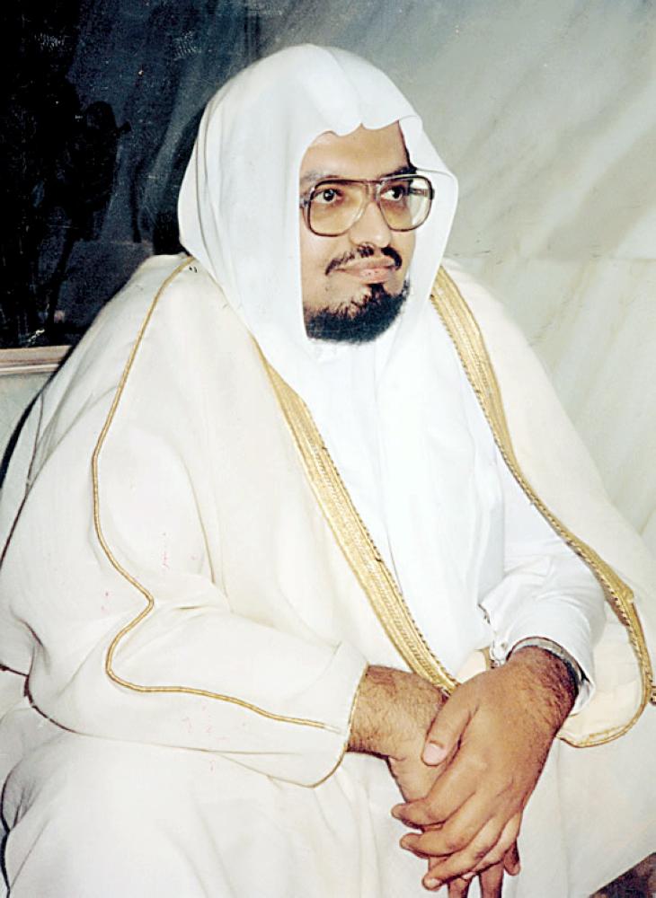 



علي جابر