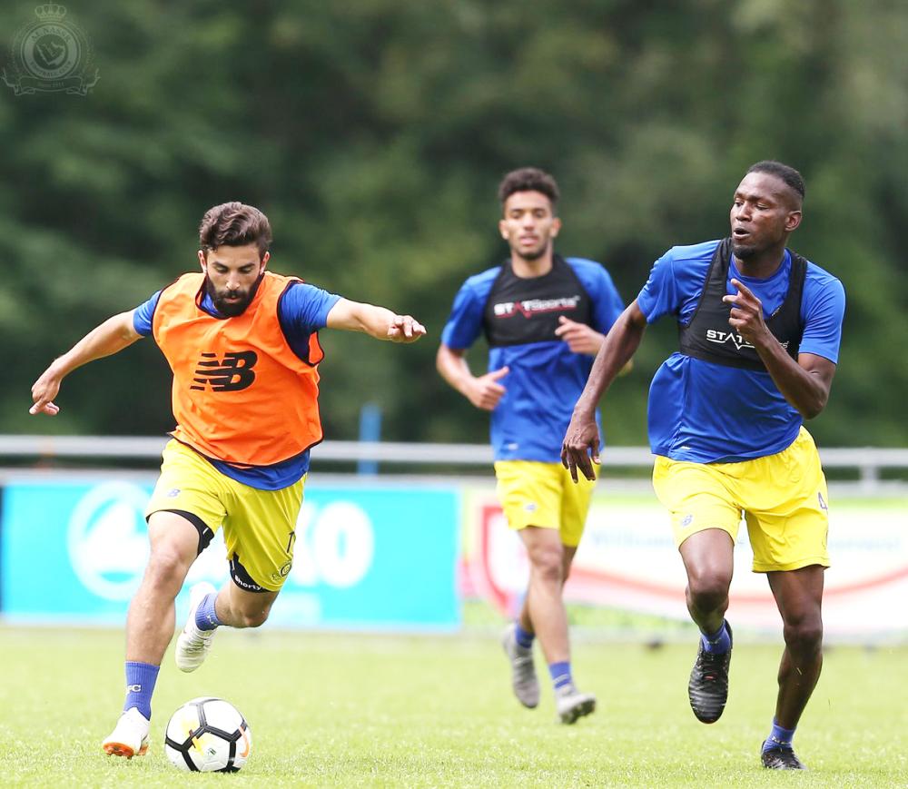 



المغربي محمد فوزير في تدريب سابق مع النصر.