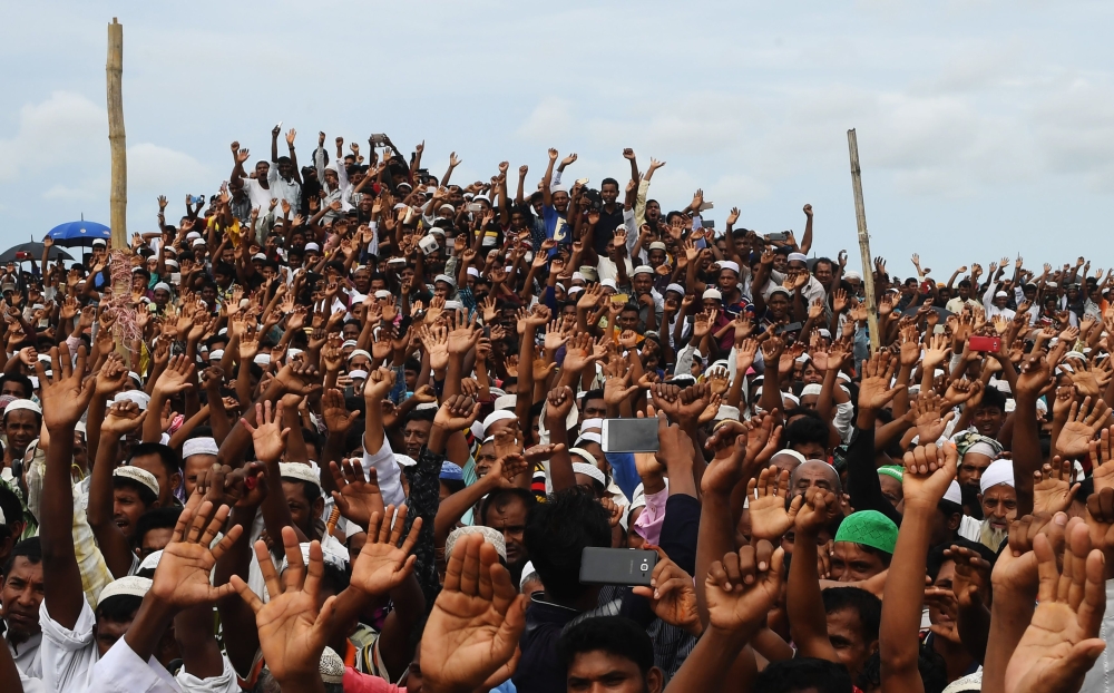 

 Thousands of Rohingya refugees staged protests for «justice» on August 25 on the first anniversary of a Myanmar military crackdown that forced them to flee to camps in Bangladesh.
 / AFP / Dibyangshu SARKAR
