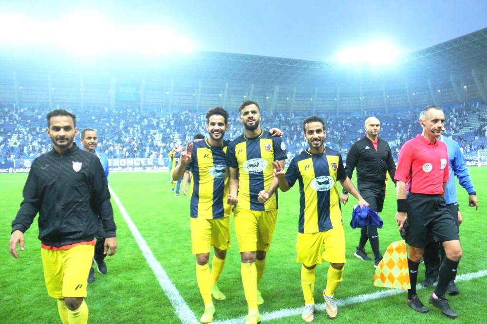 



فرحة حزماوية بالفوز على الهلال في الدوري.