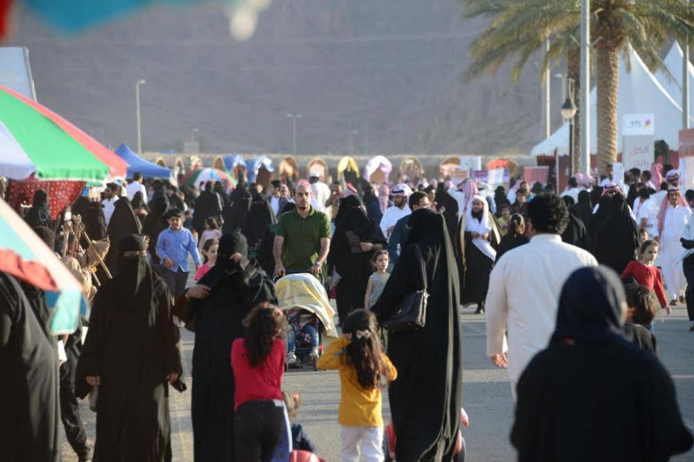 «العمل» تشارك ضمن الفعاليات المصاحبة لرالي حائل نيسان الدولي 2019م 