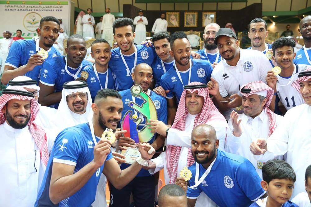 صورة من تتويج الهلال بدوري الطائرة