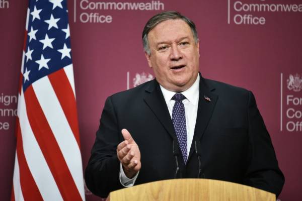 U.S. Secretary of State Mike Pompeo speaks during a joint news conference with Britain's Foreign Secretary Jeremy Hunt at the Foreign Office in central London, Britain May 8, 2019. Mandel Ngan/Pool via REUTERS