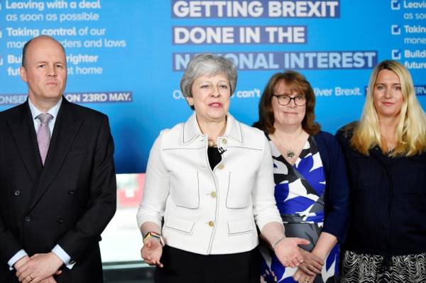 Britain's Prime Minster Theresa May speaks at a EU election campaign event in Bristol, Britain May 17, 2019. REUTERS/Toby Melville/Pool