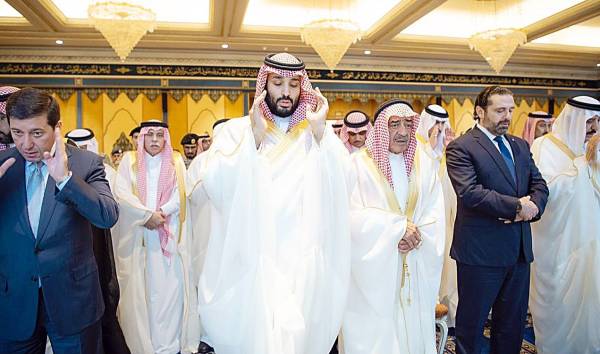 



ولي العهد الأمير محمد بن سلمان يؤدي صلاة العيد في المسجد الحرام أمس.