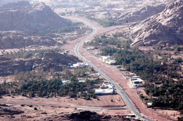 صورة جوية لقرية عقدة. (تصوير: نايف السلحوب)