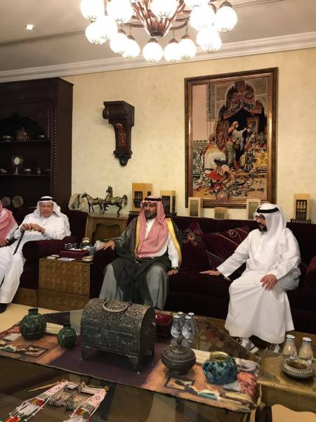 بندر بن سلمان مواسيا ذوي الفقيد. 