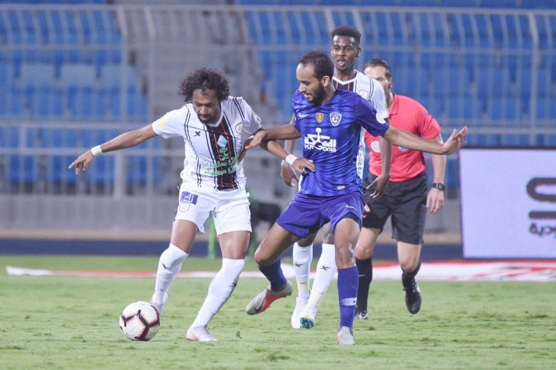 



لقاء سابق جمع الشباب بالهلال في الدوري.