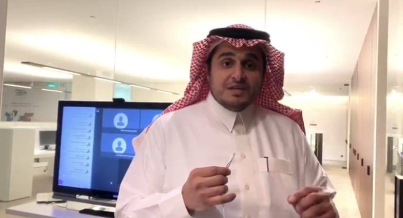 جانب من إحدى جلسات برنامج سلام للتواصل الحضاري «عن بعد».