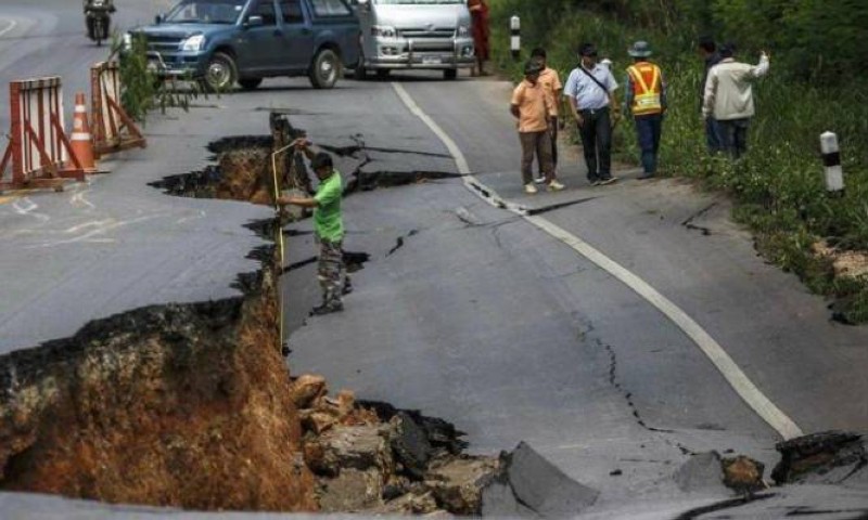 زلزال يضرب شرق بابوا غينيا الجديدة