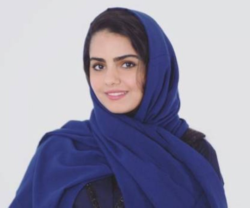 سارة ثابت