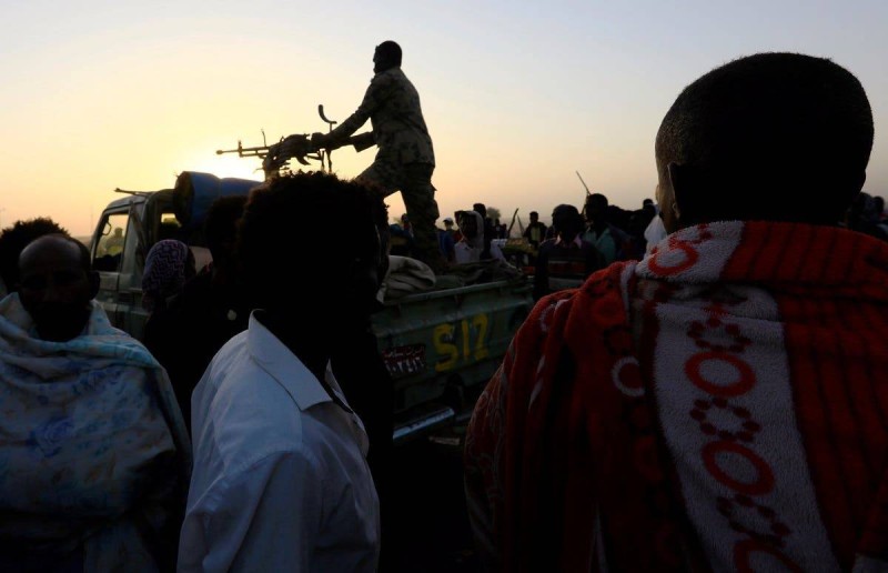 



عناصر من الجيش السوداني لمراقبة الفارين من تيغراي.