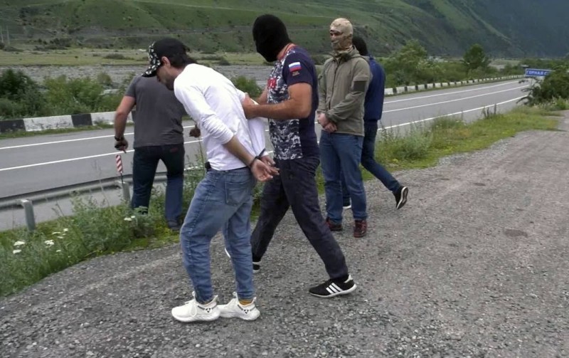 ضبط إرهابيين في القوقاز.