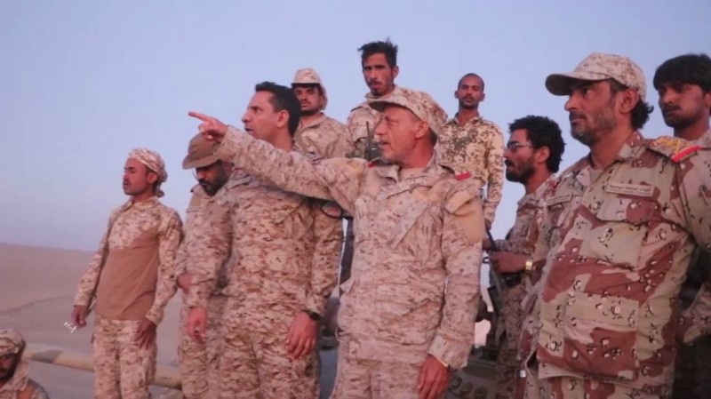 قائد المنطقة العسكرية السادسة ورئيس هيئة الأركان يطلعان المالكي على نجاحات الجيش في الجوف اليوم.
