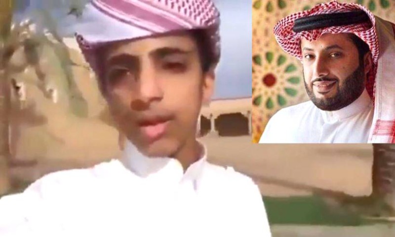 



تركي آل الشيخ يبدي إعجابه بأحمد آل مشرف.