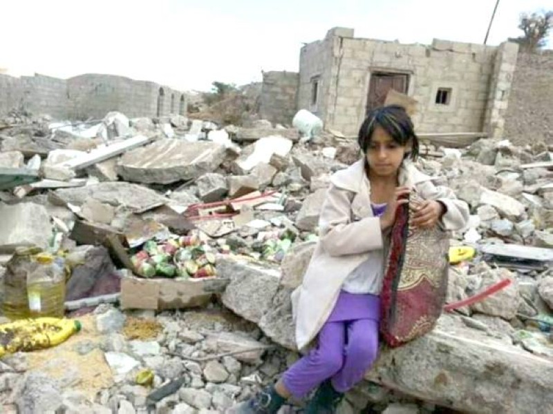 منازل دمرها الحوثي في اليمن.