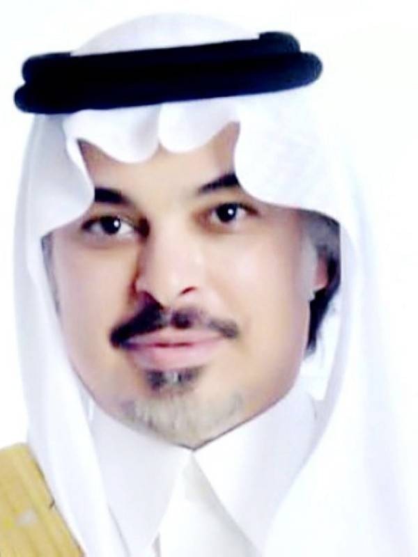 خالد بن هزاع الشريف.