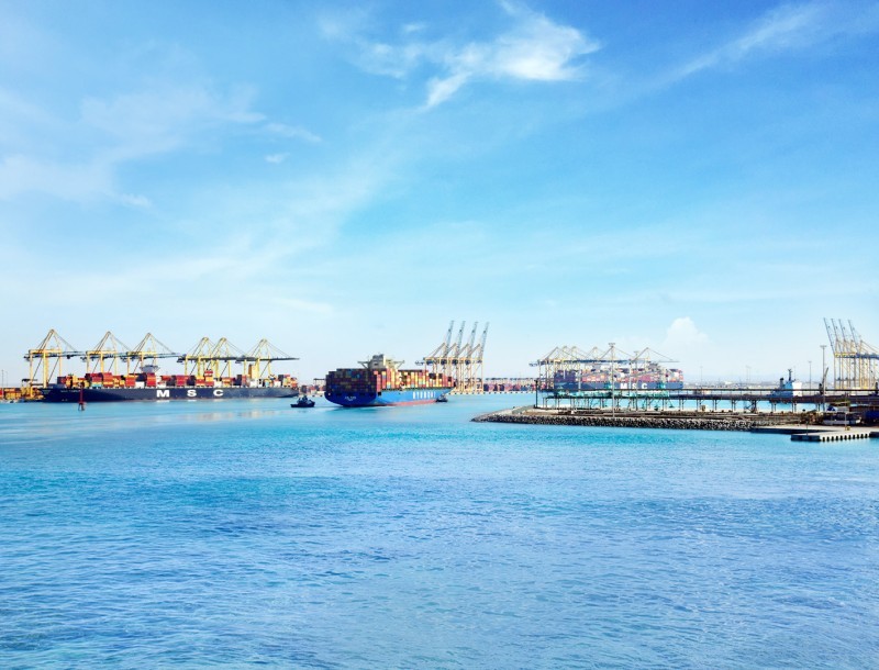 



ميناء الملك عبدالله تمكن من تسجيل ارتفاع مزود الرقم في مناولة البضائع وحصد العديد من الجوائز العالمية.