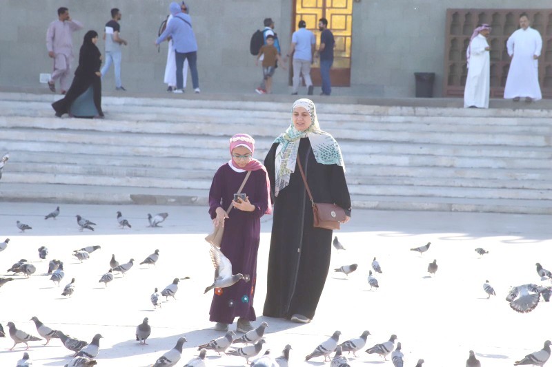 زيارة ضيوف الرحمن لمسجد قباء. (عدسة: بندر الترجمي Baltarjami@)