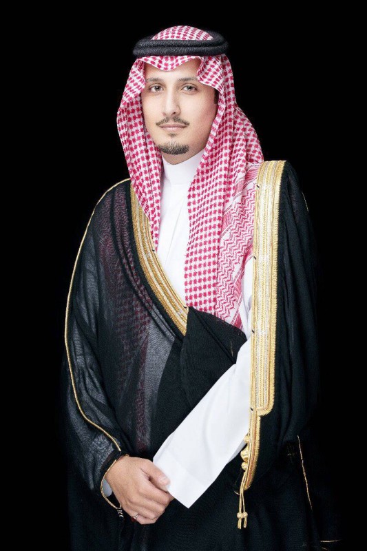 



الأمير أحمد بن فهد
