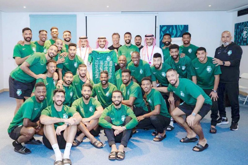 



المنتخب السعودي خلال مشاركته الماضية في مونديال 2022.