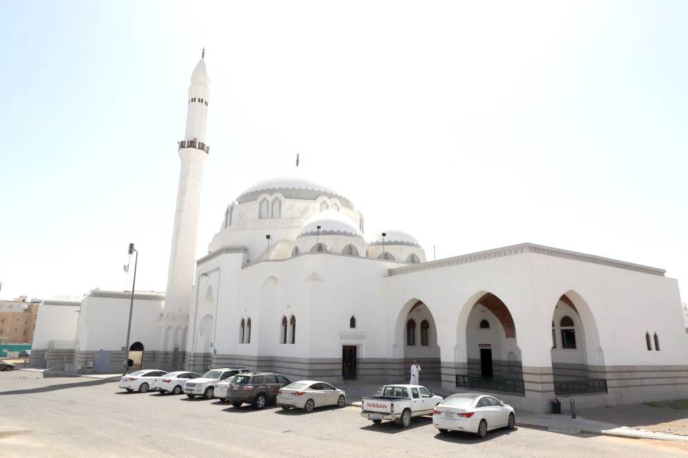 



مسجد الوادي.. شهد  العديد من أعمال البناء والترميم. (تصوير: بندر الترجمي‏baltarjami@)