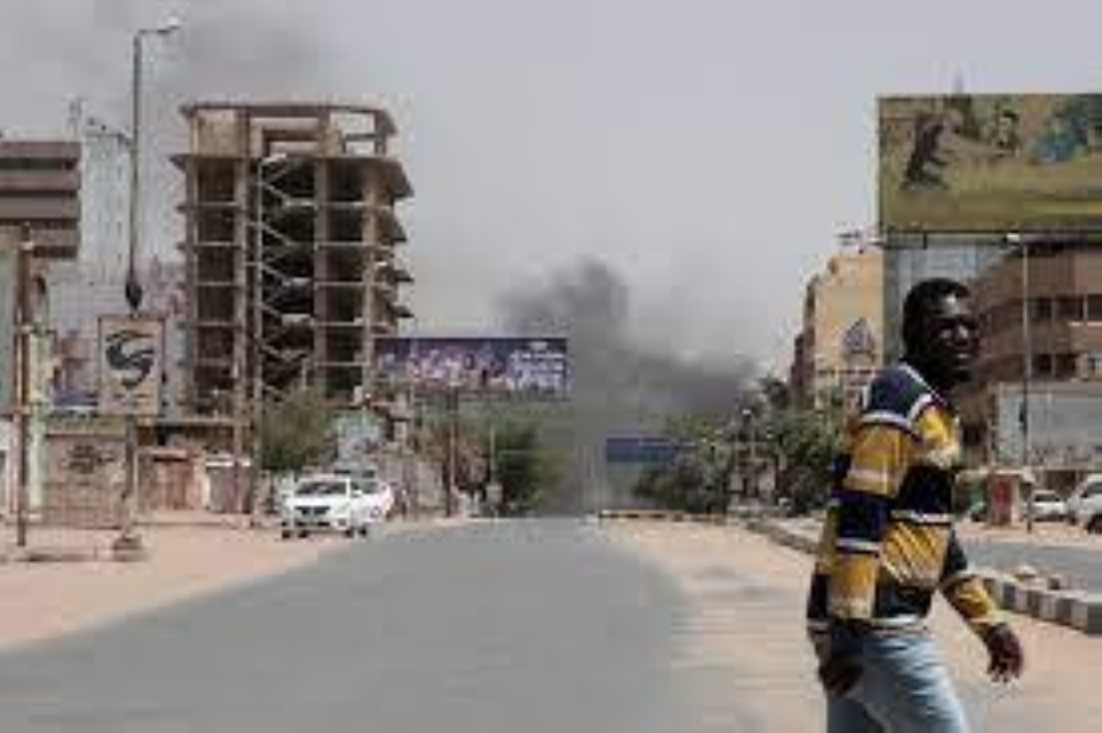 اشتباكات الجيش والدعم السريع في الخرطوم
