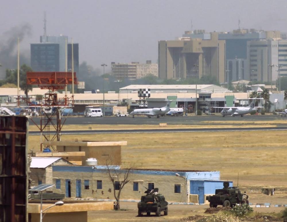 مطار الخرطوم.