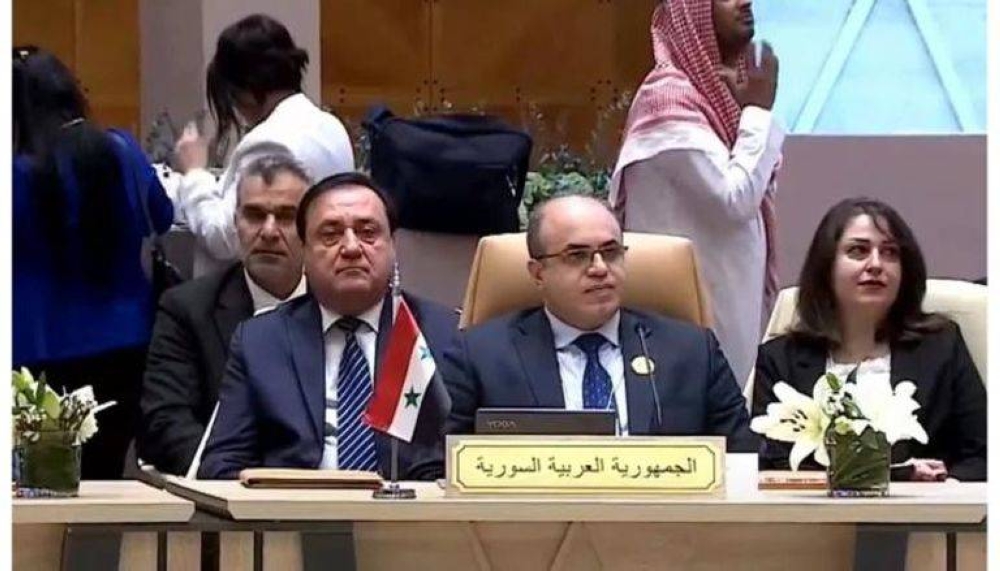  الوفد السوري خلال اجتماع تحضيري للقمة.