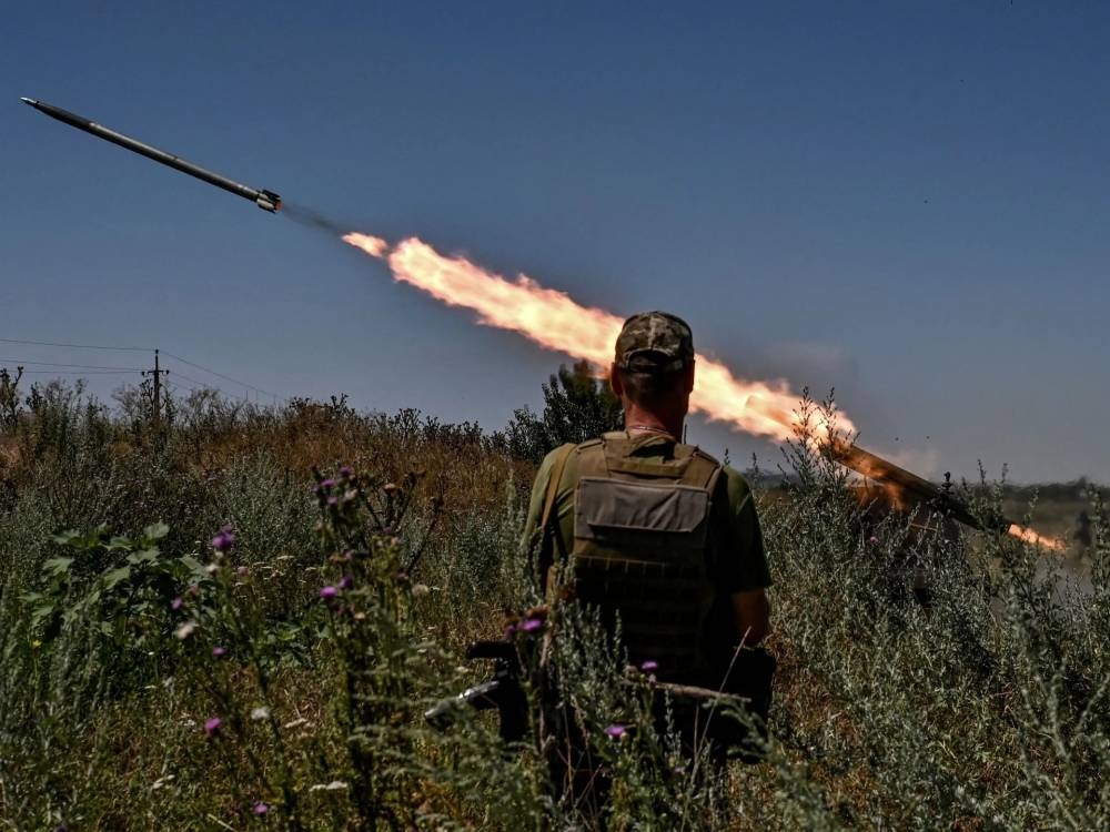قوات أوكرانية تستهدف مواقع للقوات الروسية قرب زاباروجيا