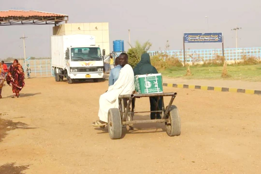 



مركز الملك سلمان للإغاثة والأعمال الإنسانية يواصل توزيع المساعدات في السودان الشقيق. (واس)