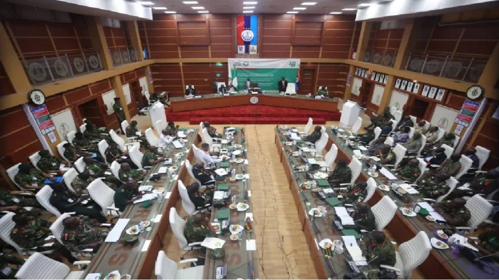 اجتماع وزراء دفاع دول إكواس في أبوجا لمناقشة سبل مواجهة أزمة النيجر.
