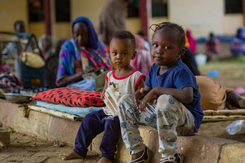 أطفال سودانيون في مخيمات النزوح.