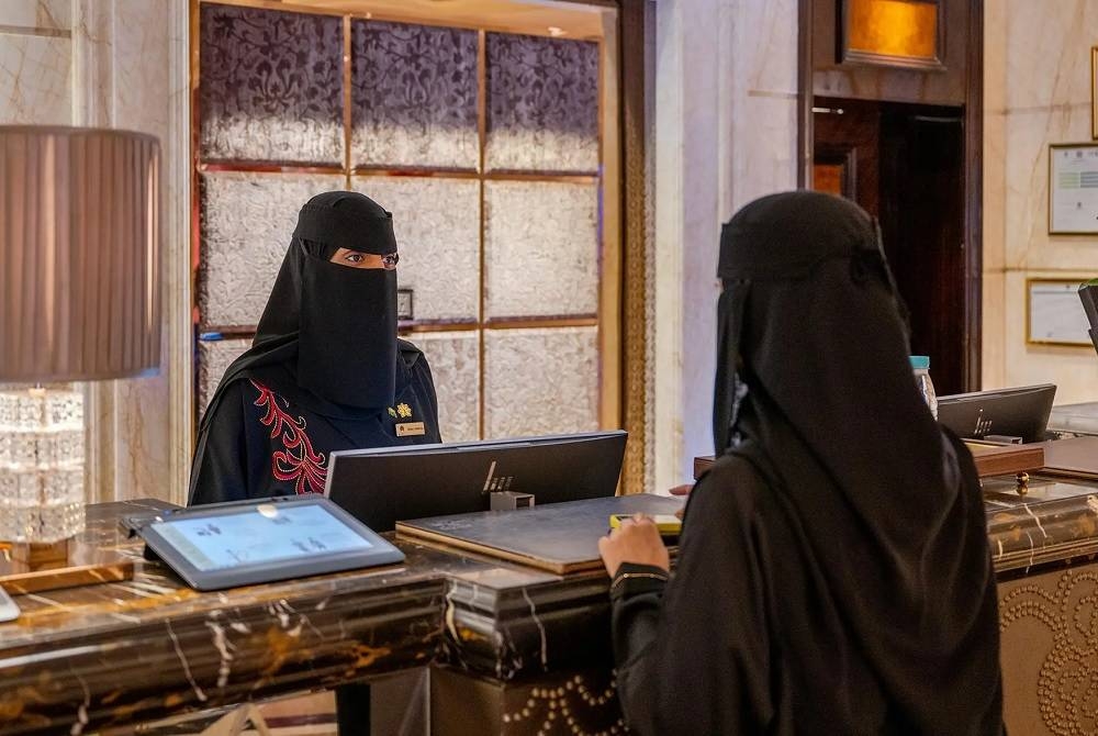 المرأة السعودية حققت نجاحات كبيرة في قطاع الضيافة والفندقة