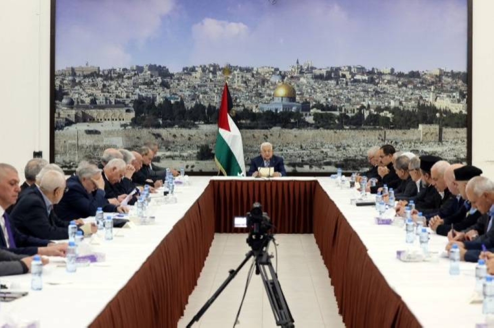 الرئيس الفلسطيني خلال ترأسه اجتماع اللجنة الأمنية والعسكرية في رام الله اليوم