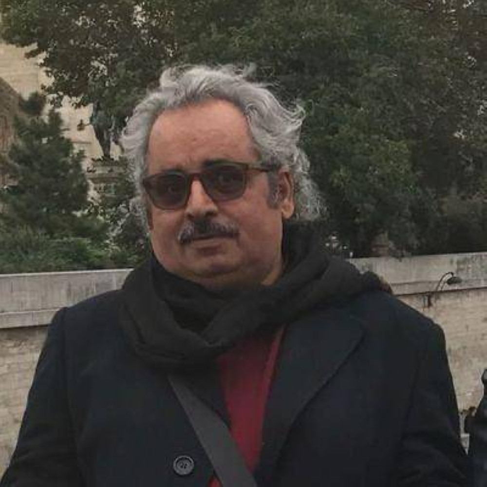 محمد زايد الألمعي.