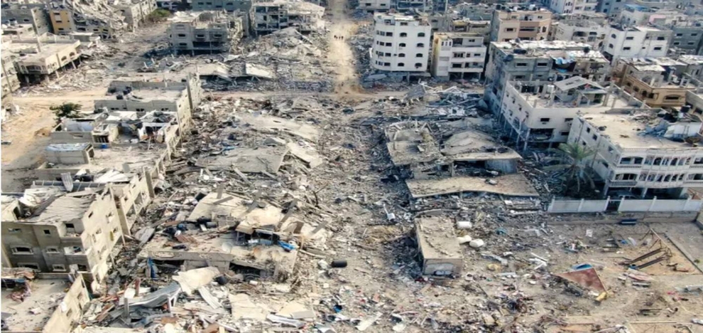 صورة جوية للمباني المدمرة في بيت لاهيا جراء  القصف الإسرائيلي على شمال غزة.