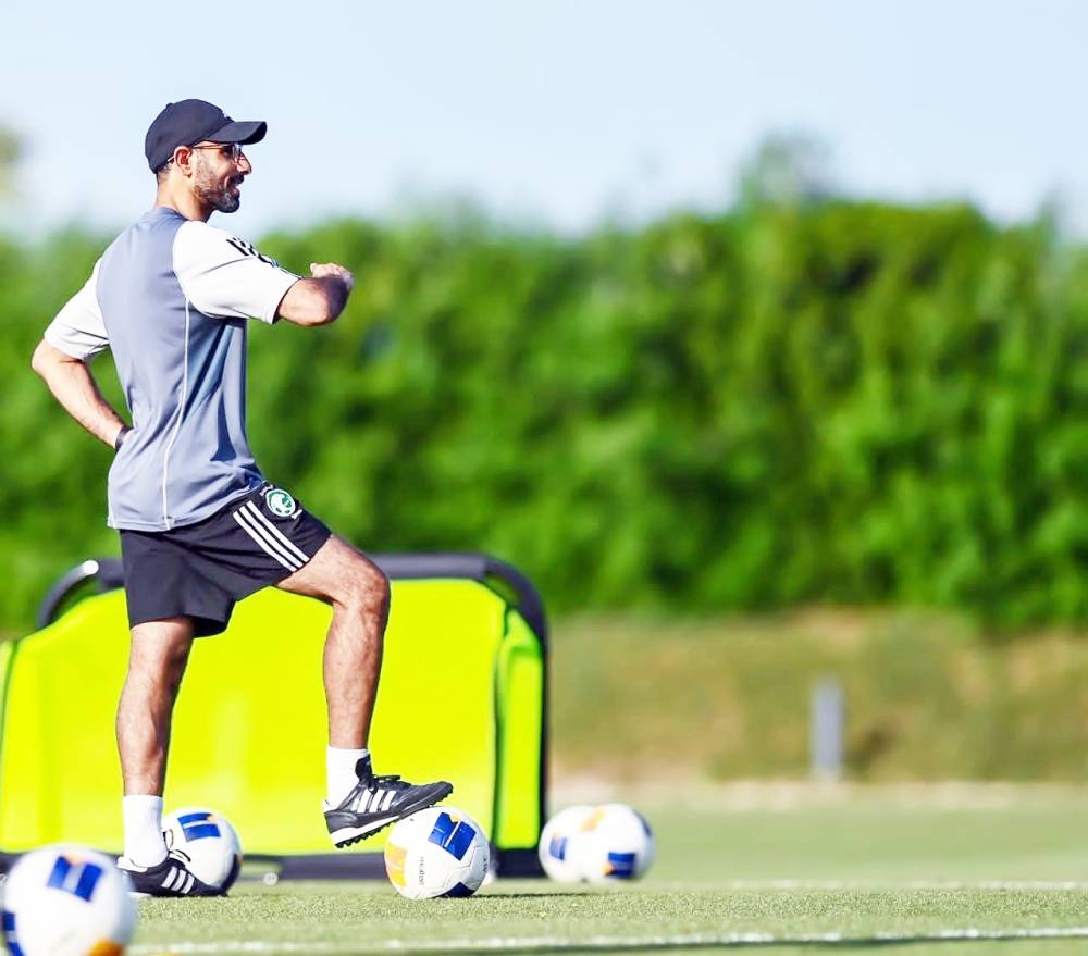 



مدرب المنتخب السعودي الأولمبي سعد الشهري.