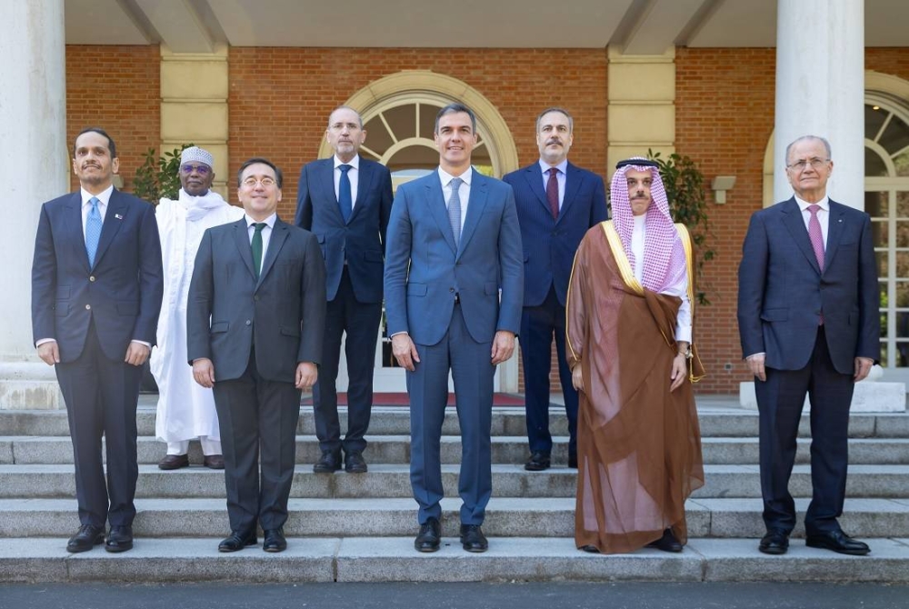 رئيس وزراء إسبانيا يستقبل وفد اللجنة الوزارية برئاسة وزير الخارجية السعودي