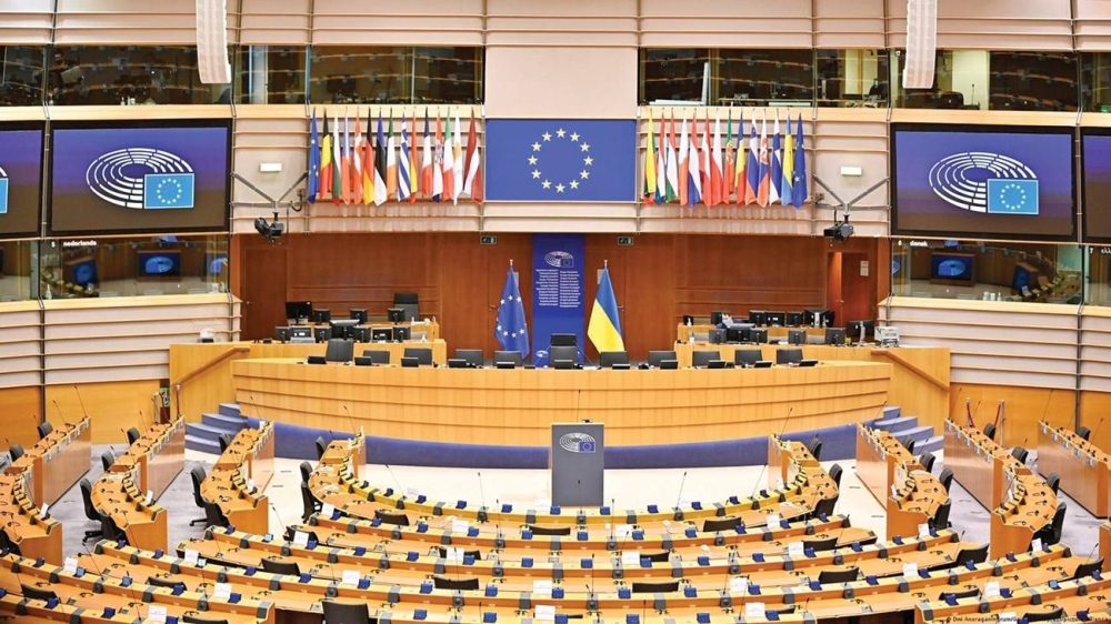   دعوة نحو 360 مليون ناخب للإدلاء بأصواتهم 
 لاختيار 720 عضوا في البرلمان الأوروبي