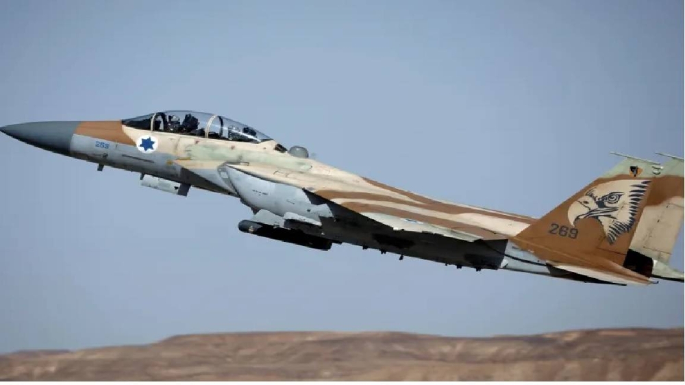 صفقة الأسلحة الأمريكية لإسرائيل تشمل 50 مقاتلة من طراز إف-15 .