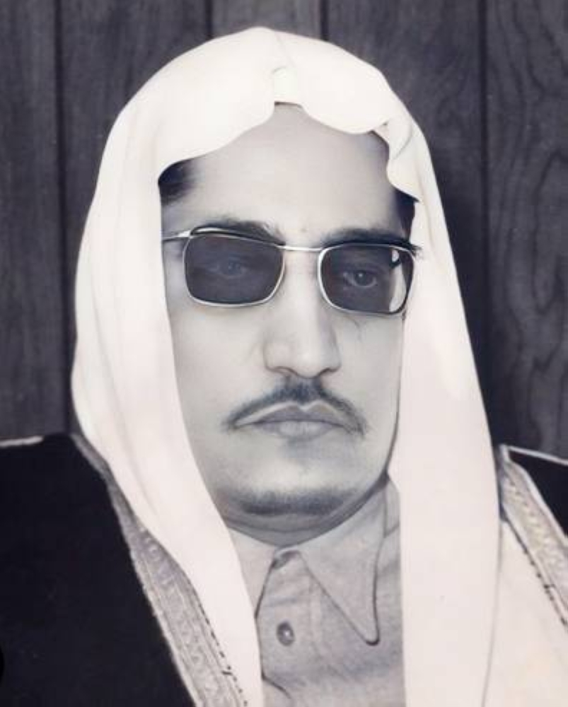 



وزير المعارف السعودي السابق حسن بن عبدالله آل الشيخ الذي ساند الجلبي في محنته.