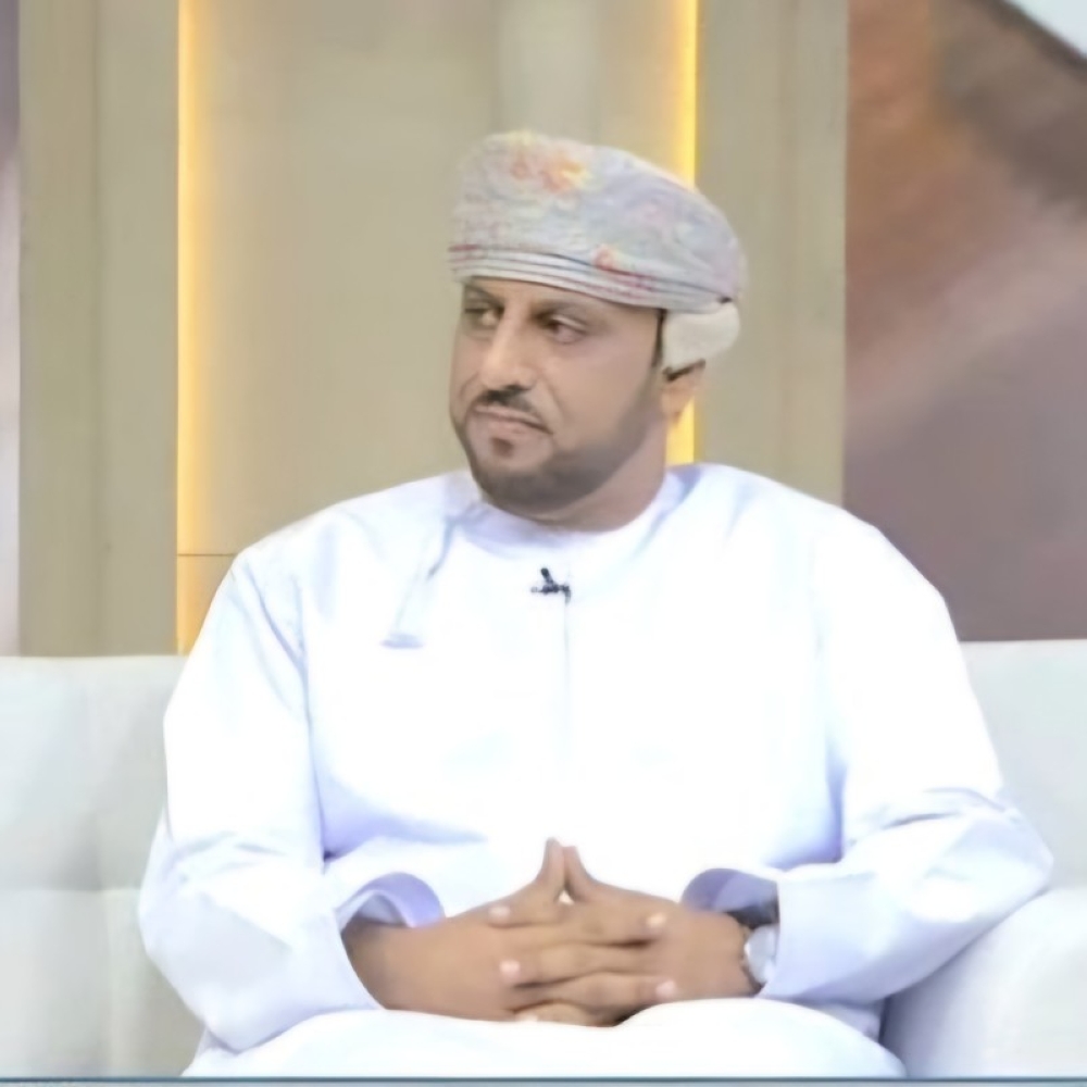 



علي النعماني